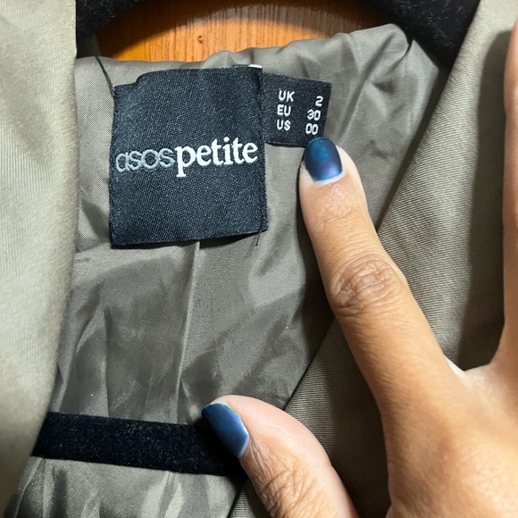 Utility Jacket - Picture 4 of 4